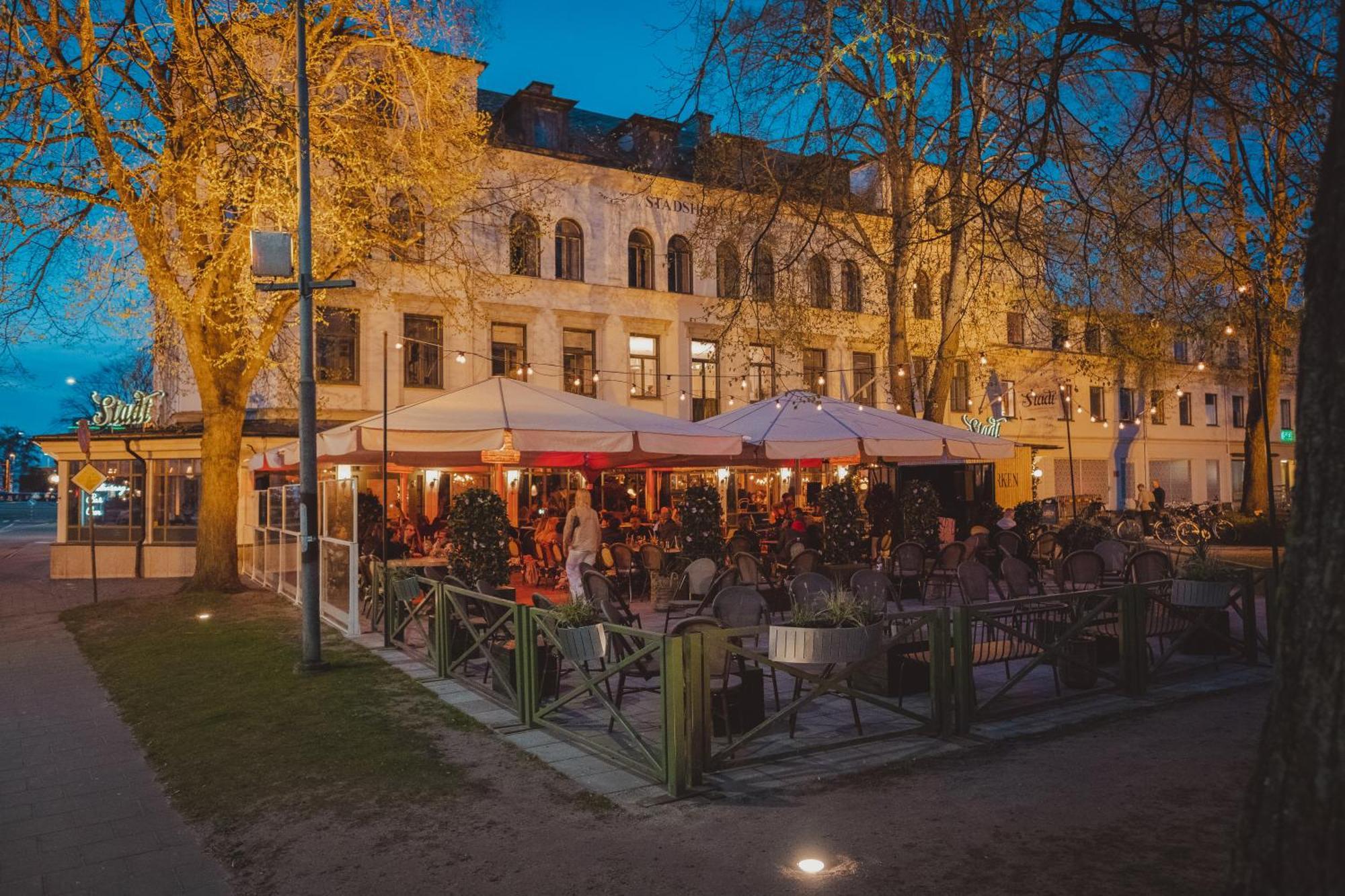 Stadshotellet Lidkoeping Exterior foto